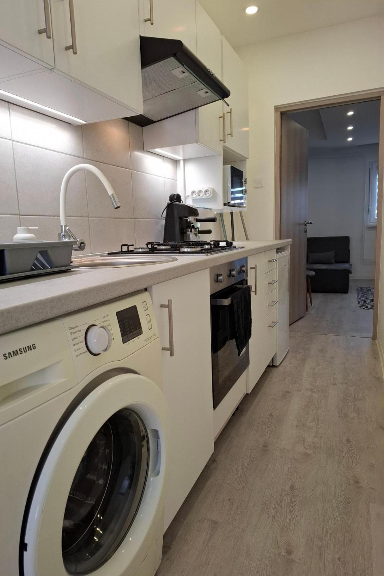 Belvarosi Self Check-in Appartement *